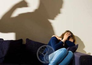 خشونت خانوادگی و خانگی